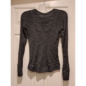 Lululemon Women Grey Long Sleeve Running Shirt Semi Sheer Small?